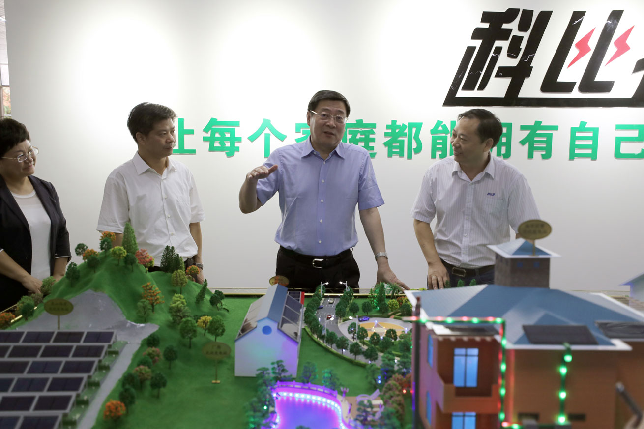 杜书记调研江南网页版.jpg